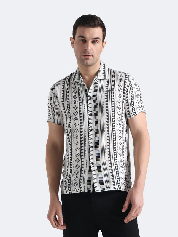 Geo-Sharp Print Shirt